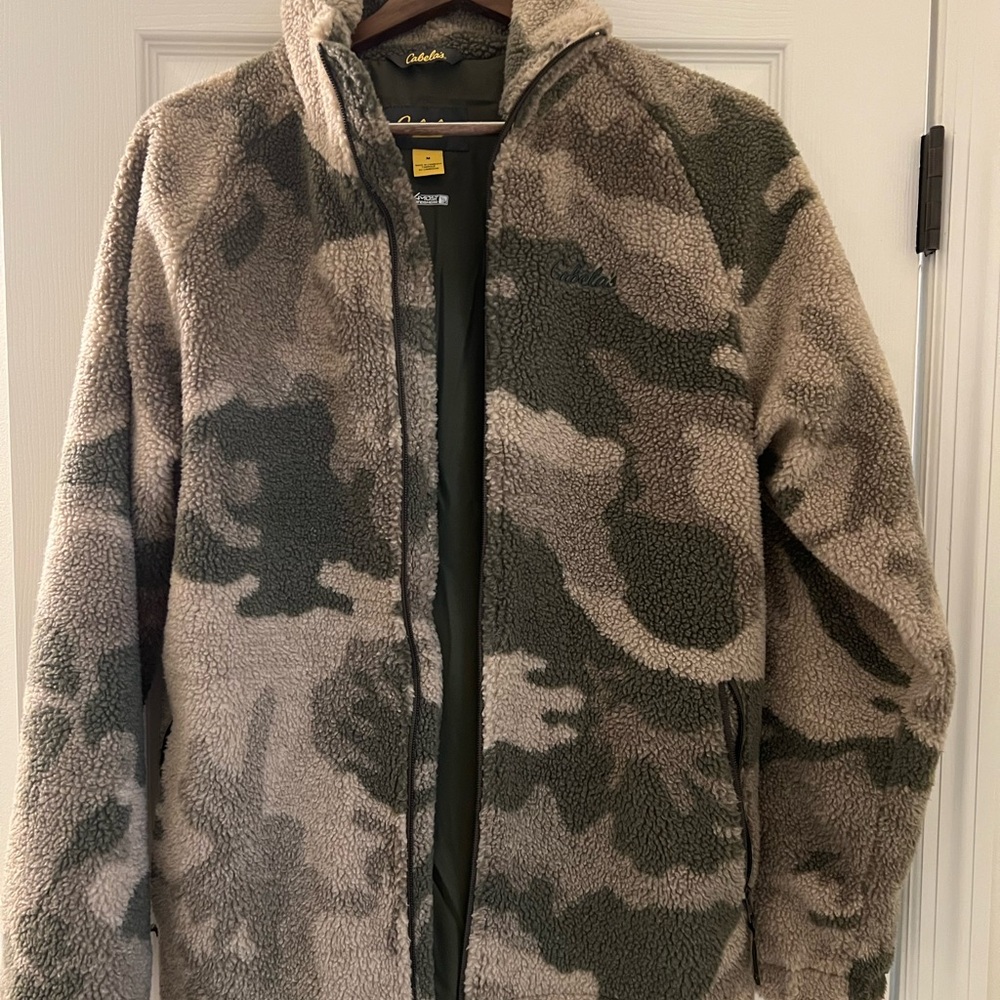 Cabela’s Outfitter Berber Jacket with 4MOST WINDSHEAR